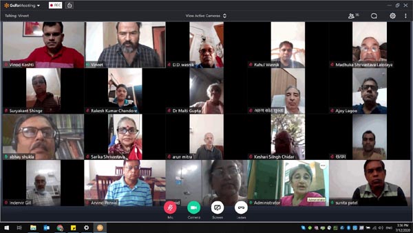 स्वास्थ्य का मुद्दा अस्पतालों और डॉक्टरों का ही नहीं, राजनीति का मुद्दा है