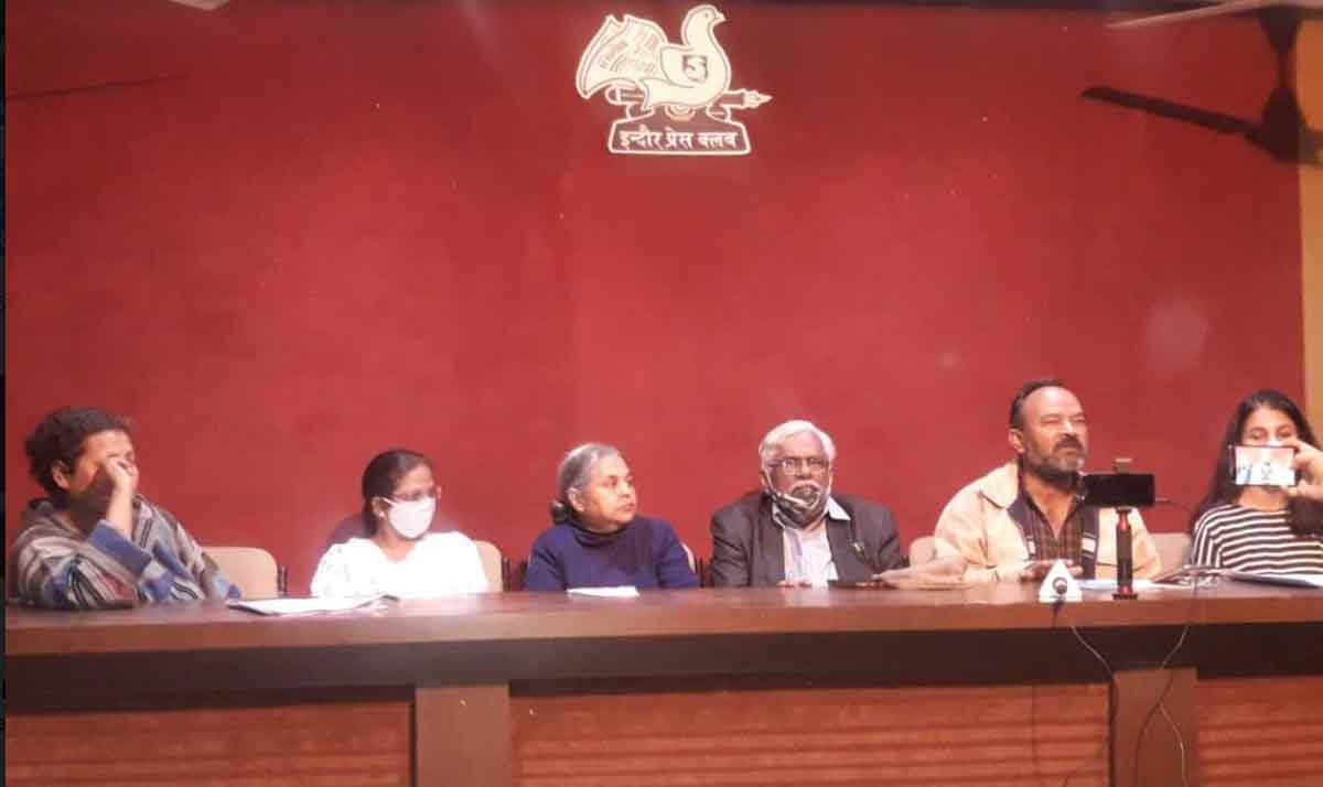 साम्प्रदायिक हिंसा के जिम्मेदार लोगों को राज्य का संरक्षण