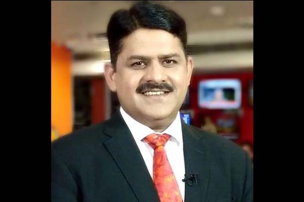 पुलिस ने बच्चे को बेरहमी से पीटा, पत्रकार ने कहा- डीजीपी महोदय, ईश्वर से प्रार्थना करिए कि कभी आपके नाती-पोतो के साथ पुलिस ऐसा व्यवहार ना करे