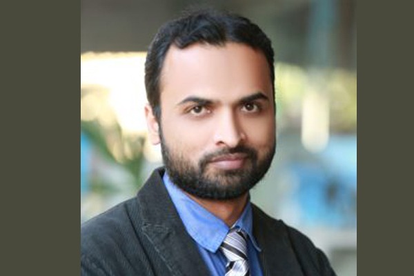 मानसिक तनाव को दूर करता है धूप और साफ हवा का सेवन - डॉ. अबरार मुल्तानी