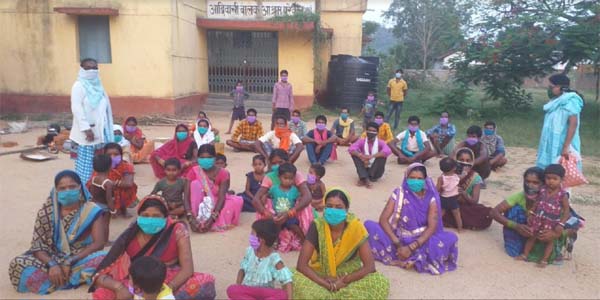 क्वारंटाइन सेंटर्स नहीं, यातना गृह : माकपा