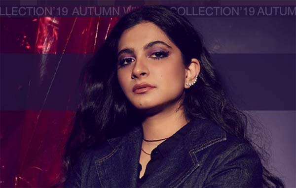 केजरीवाल ने मोदी से कहा दिल्ली को विश्व स्तरीय शहर बनाएंगे तो सोनम कपूर ने पूछा पॉल्यूशन फ्री का क्या हुआ ?