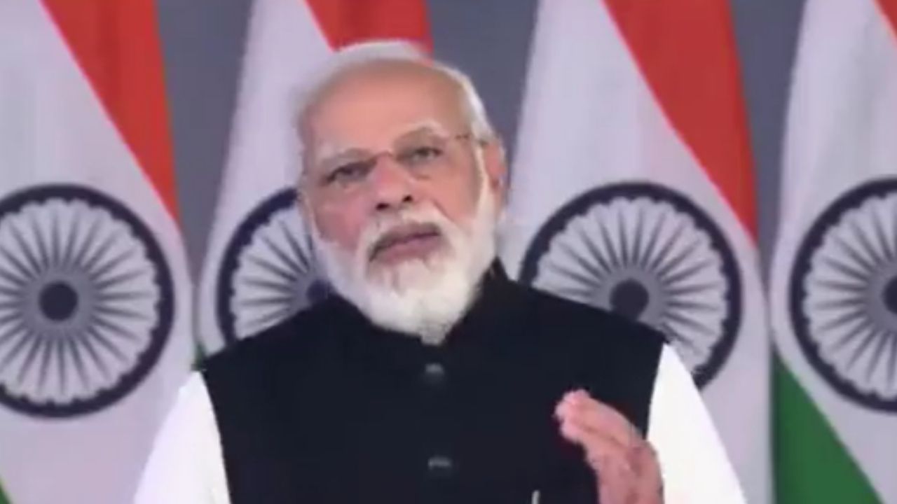 मजाक को समझने का मिजाज : क्या मोदीजी बिना टेलीप्रॉम्पटर देखे पढ़ सकते हैं ?