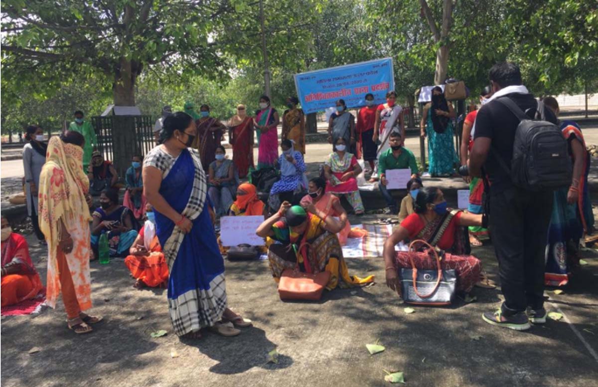 महिला समाख्या बंद करना महिला विरोधी - दिनकर कपूर