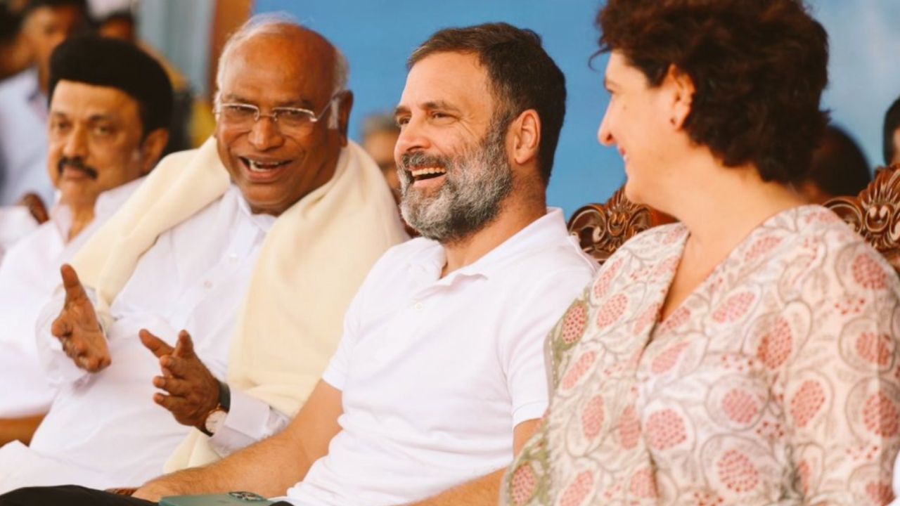 भारत के राजनीतिक भविष्य की झलक दी है कर्नाटक ने