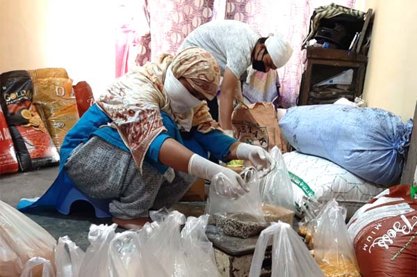 मुजफ्फरनगर के खतौली में ज़रूरतमन्दों की मदद के लिए आगे आए सामाजिक लोग