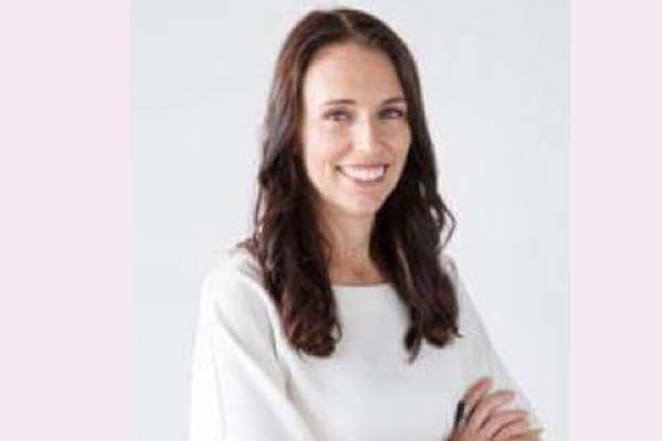 न्यूज़ीलैण्ड में जेसिंडा अर्देर्न की बढ़ती लोकप्रियता