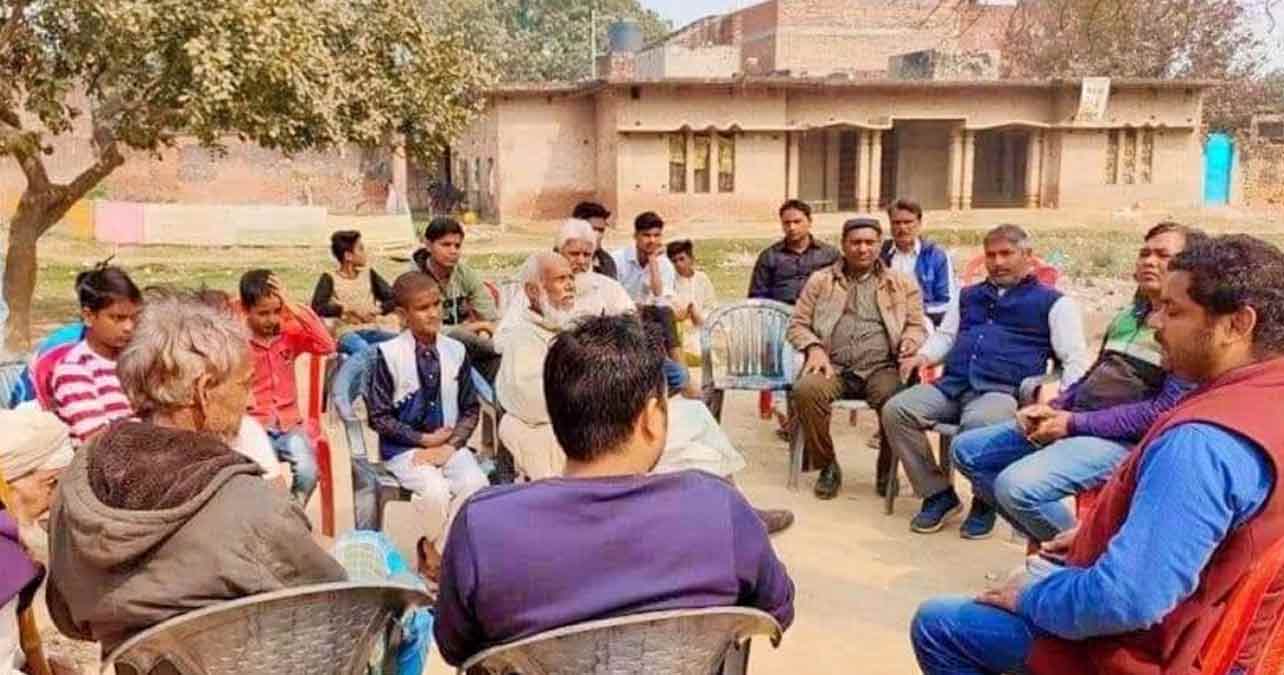 आज़मगढ़ में बीडीसी की हत्या : रिहाई मंच ने पूछा, क्या पंचायत जनप्रतिनिधियों की जान की कीमत नहीं होती है ?