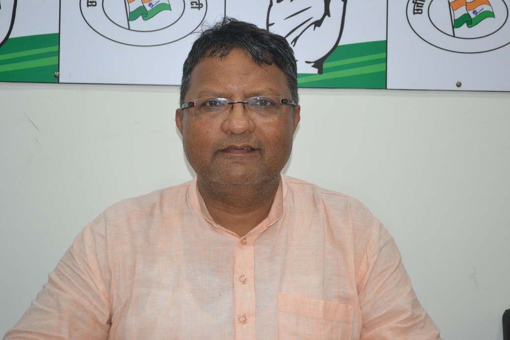 शर्म करो ! नवरात्र में शक्ति के धाम में अमित शाह को झूठ नहीं बोलना था