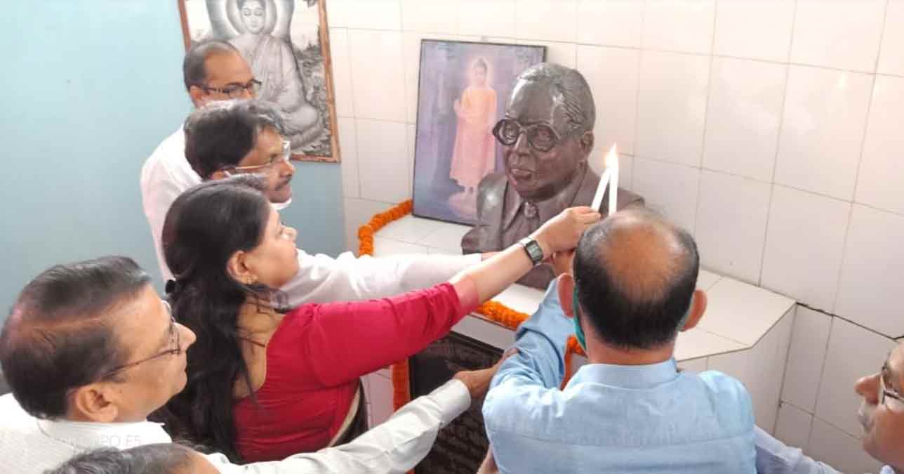 निजीकरण मनुवाद का एक साजिशन उत्पाद है