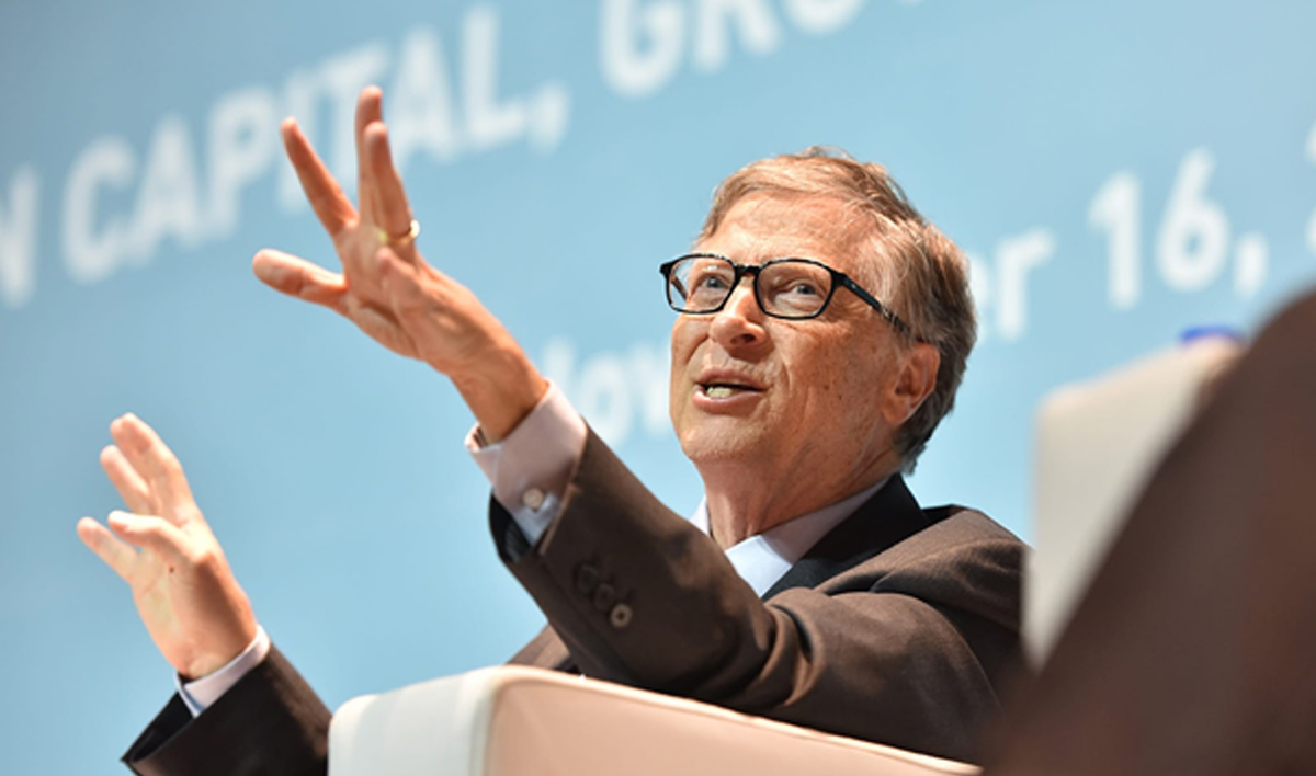 बिल गेट्स द्वारा छेड़े गए जीवन खिलाफ वैश्विक युद्ध का मुकाबला हम कैसे करें