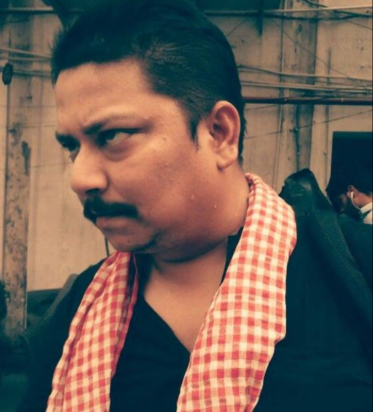 मत सुनना उसकी ! आत्मनिर्भर नहीं, निर्भर बनो, निर्भर बनाओ, परस्पर निर्भरता जीने का मूल है, आत्मनिर्भरता शूल है