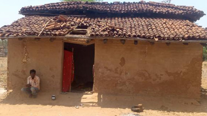 लॉकडाउन बना कहर : स्थानीय प्रशासन की लापरवाही से हुई निम्मी कुमारी की भूख से मौत, मुखिया ने 20 अप्रैल को ही दिया था 115 असहाय परिवारों की सूची