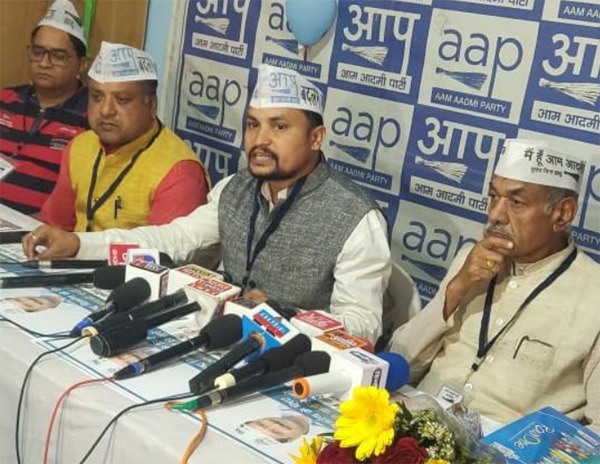 केजरीवाल का विकास माॉडल के लिए बना नजीर, मध्य प्रदेश में उसे हर घर तक पहुंचाएगी आप - पंकज सिंह