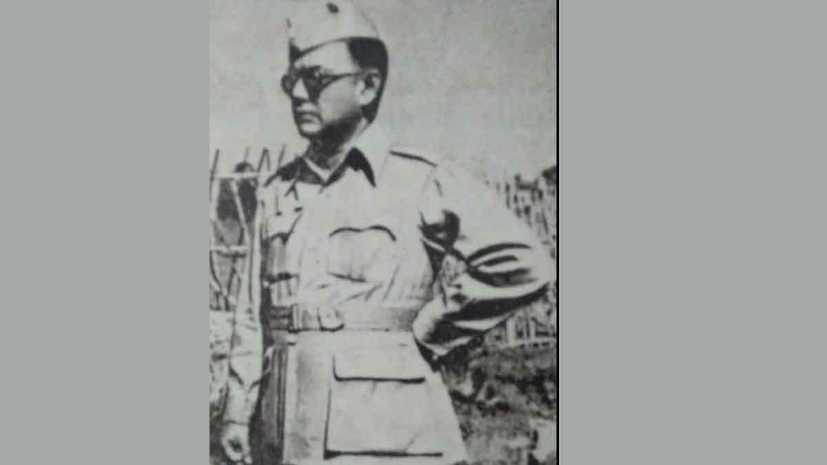 नेताजी की प्रतिमा को हिटलर की छवि में बदल रहा है कॉरपोरेट फासीवाद