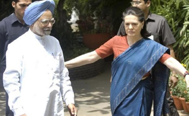 मनमोहन सिंह : इस टूटे खंडर में रखे हैं कुछ बुझे हुए चिराग