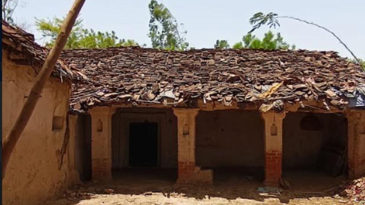 कच्चे घरों में कैसे रहें? कच्चे घरों में कैसे रहें?