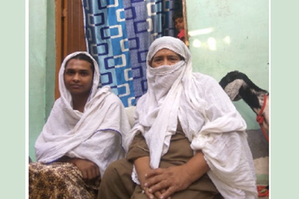 हाशिये पर रह रहे लोगों का रिश्ता : आपदा में तथाकथित देशभक्तों को इंसानियत का पाठ पढ़ाता एक ट्रांसजेंडर