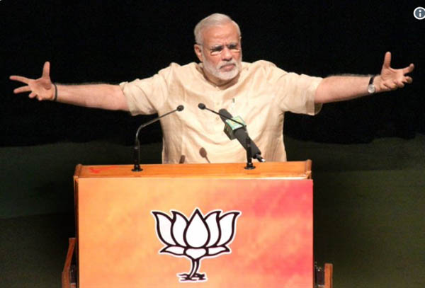 अभिजात्य निर्ममता से ग्रस्त हैं मोदी ! चमकी से मर रहे बच्चों के लिए नरेंद्र मोदी की कोई संवेदना अभी तक नहीं