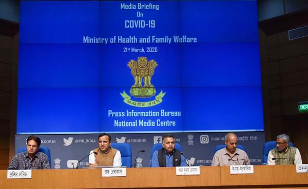 कोविड-19 महामारी से मुकाबला करने के लिए दवाओं की कोई कमी नहीं है : सरकार का दावा