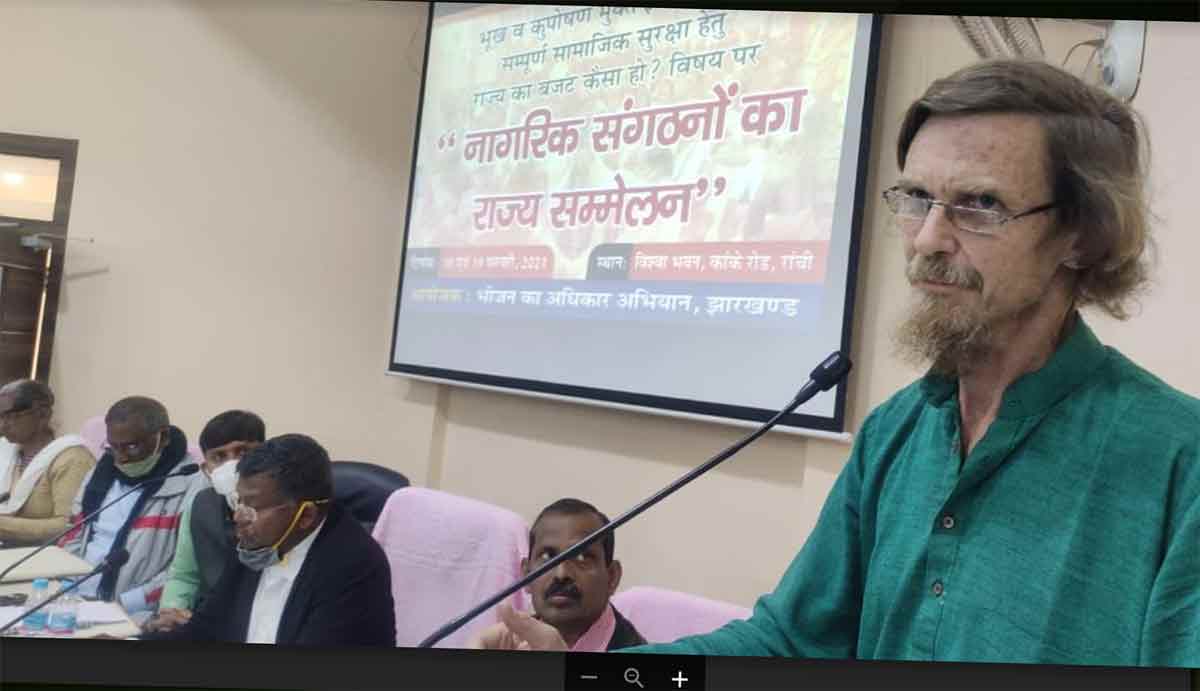 लॉकडाउन के बाद मजदूरों के रोजगार और मेहनताना हुए आधा : ज्यां द्रेज़