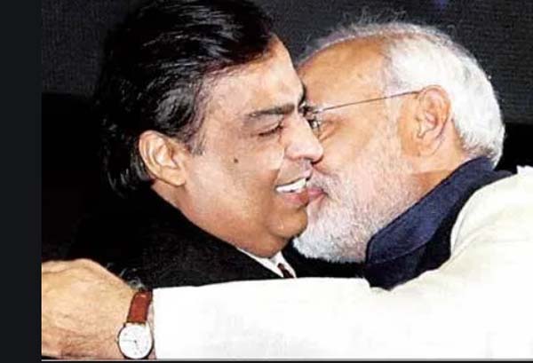 दोस्त हो तो मोदी जैसा, आपदा में भी कॉरपोरेट्स से यारी निभाने के लिए पीएम केयर फंड ? महामारी के समय ऐसा आचरण ?