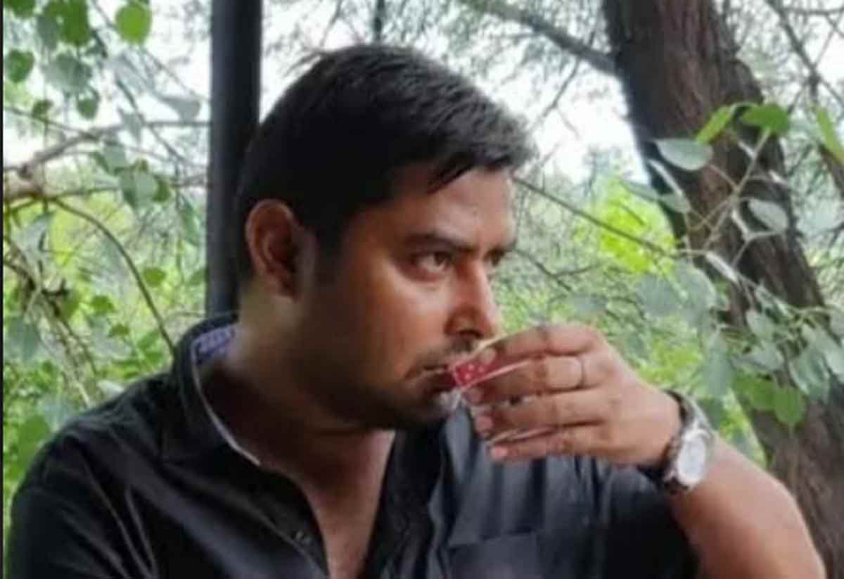 राजद के लंपट चरित्र का दस्तावेज है असिस्टेंट प्रोफेसर दिव्यानंद की पिटाई ? राजद के लंपट चरित्र का दस्तावेज है असिस्टेंट प्रोफेसर दिव्यानंद की पिटाई ?