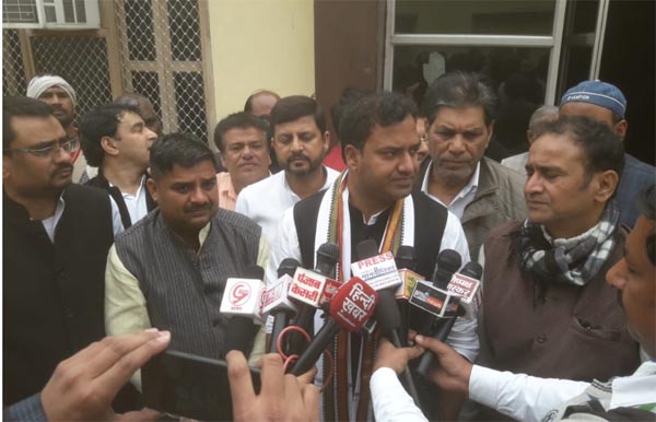 योगी आदित्यनाथ से प्रेरित हैं मॉब लिंचिंग करने वाले अपराधी - शाहनवाज़ आलम