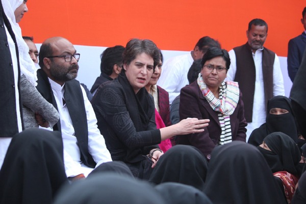 यह 20वीं बार है जब लल्लू को एक डरी हुई अलोकतान्त्रिक सरकार ने हिरासत में लिया है : प्रियंका गांधी वाड्रा का आलेख