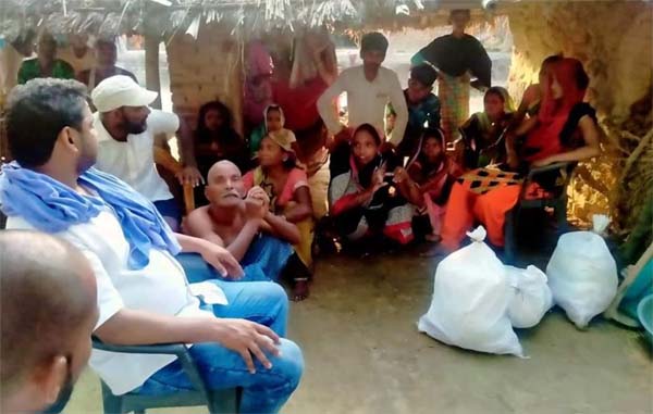 आजमगढ़ में दलित प्रवासी मजदूर की नींबू के पेड़ पर लटकती लाश पर रिहाई मंच ने उठाए सवाल