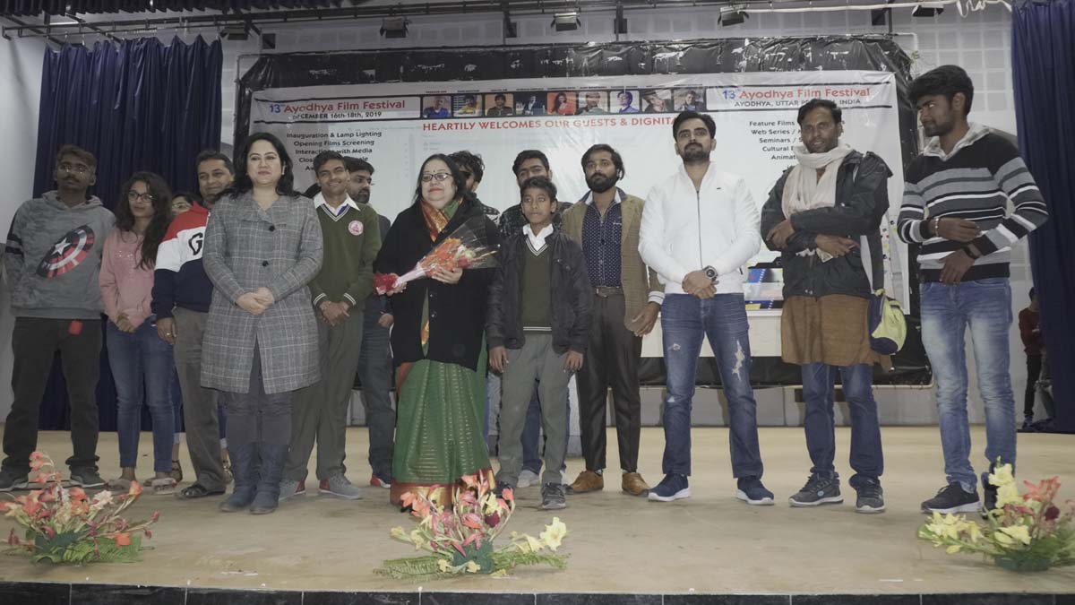 अयोध्या फ़िल्म फेस्टिवल के दूसरे दिन लगी मास्साहब की कक्षा